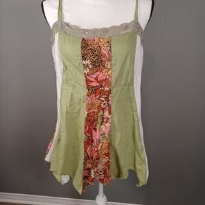 ✨ VTG Y2K Venezia Black Label Sequin Lace Whimsigoth Handkerchief Top 18